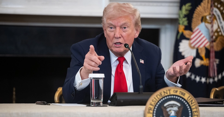 Trump kaže da je pričao s naftnim divom prije napada na Venezuelu